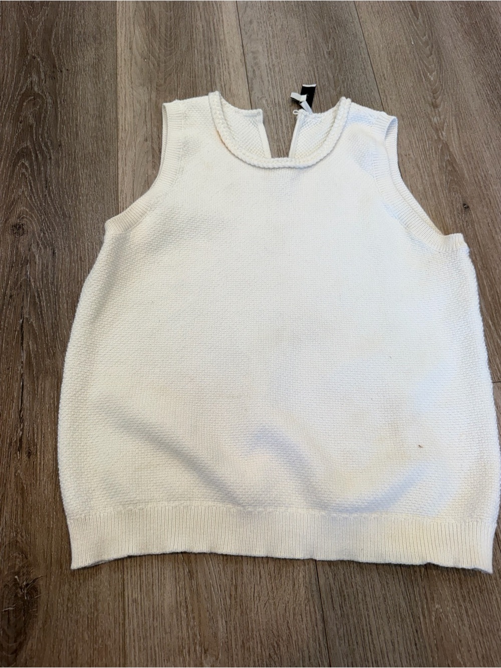 Neutral Tops Bundle - Picture 2 of 8